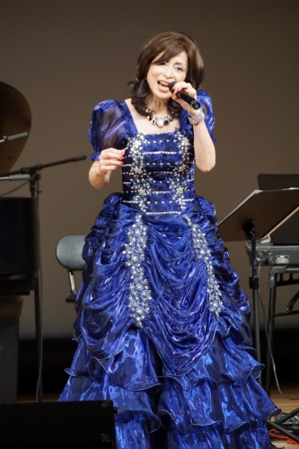 DSC01008L.jpg